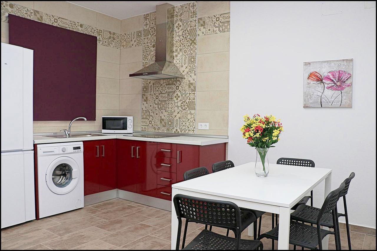 Casa Rural Zara III كونيل ذي لا فرونتيرا المظهر الخارجي الصورة