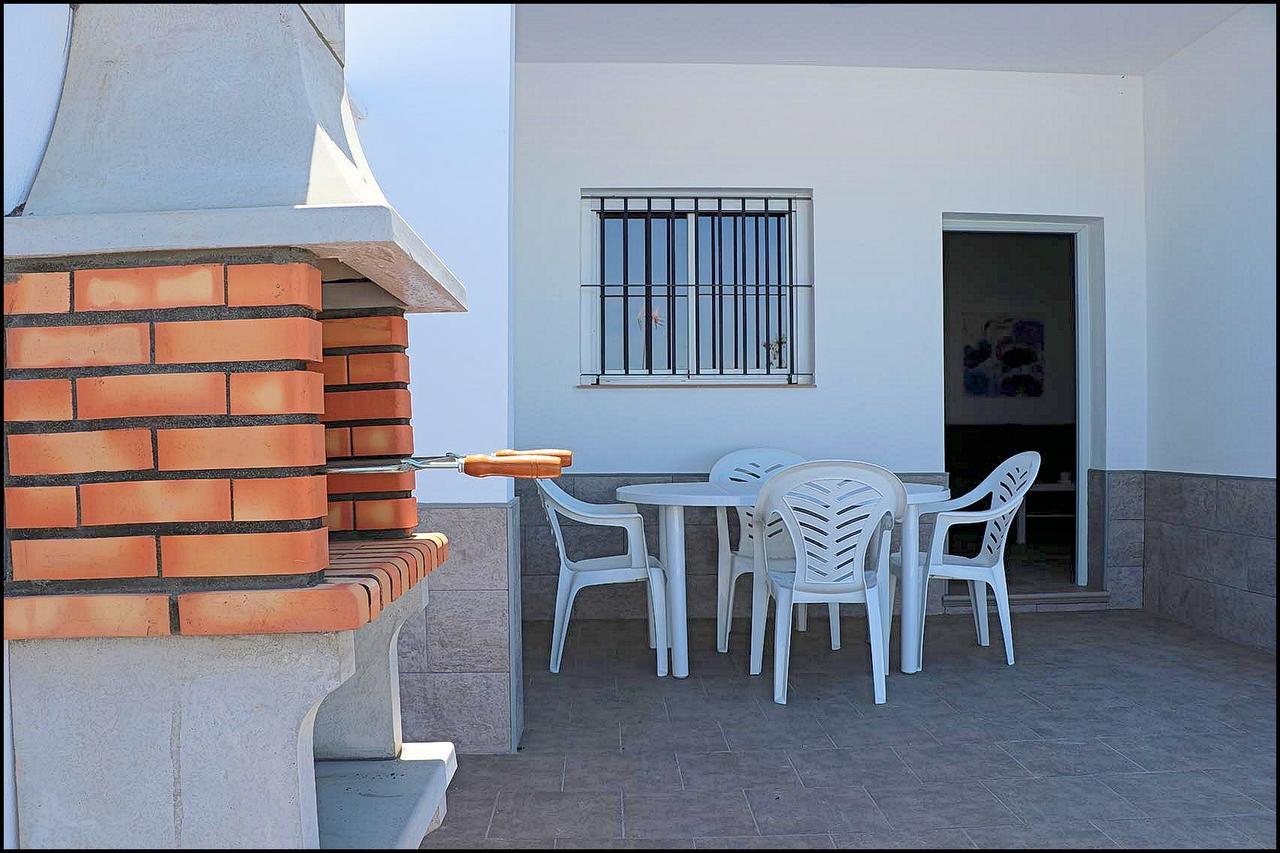 Casa Rural Zara III كونيل ذي لا فرونتيرا المظهر الخارجي الصورة