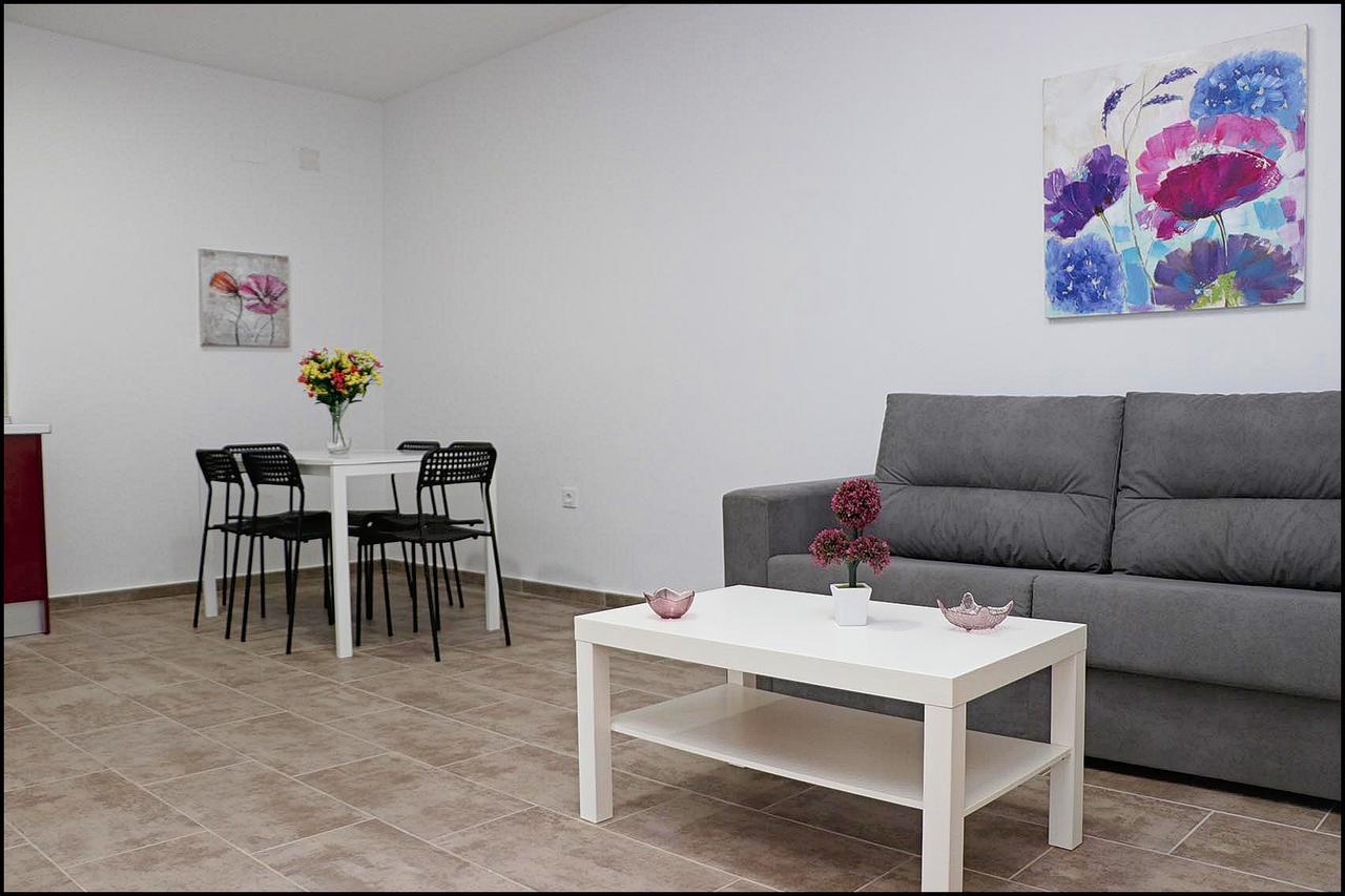 Casa Rural Zara III كونيل ذي لا فرونتيرا المظهر الخارجي الصورة